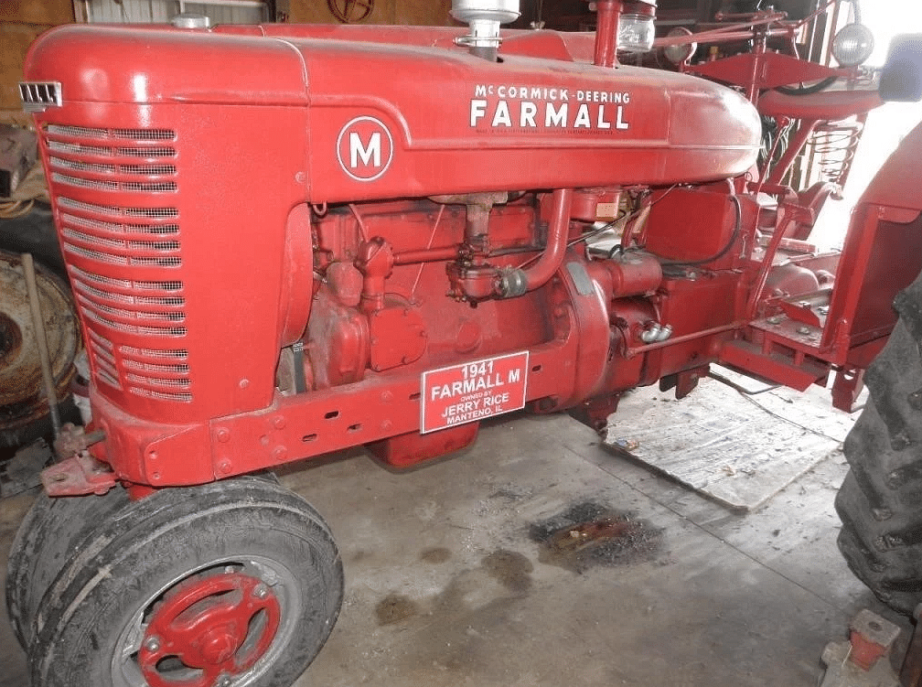 Image of Farmall M Image 0