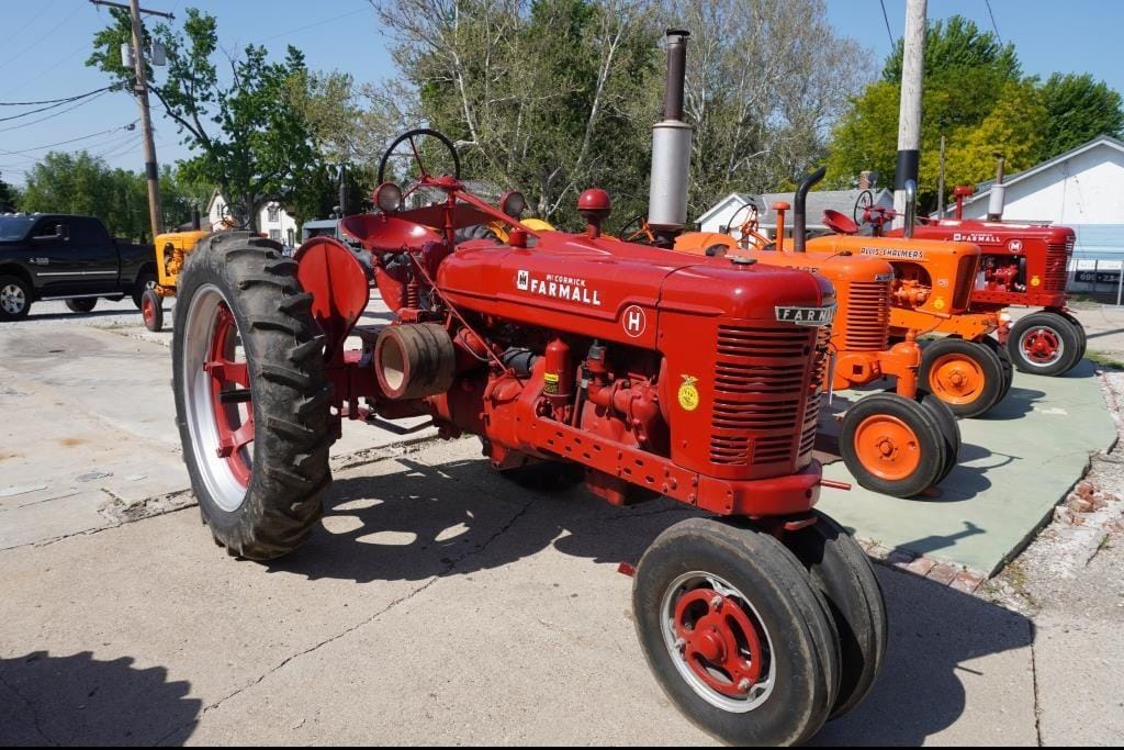 1941 International Harvester H Equipment Image0