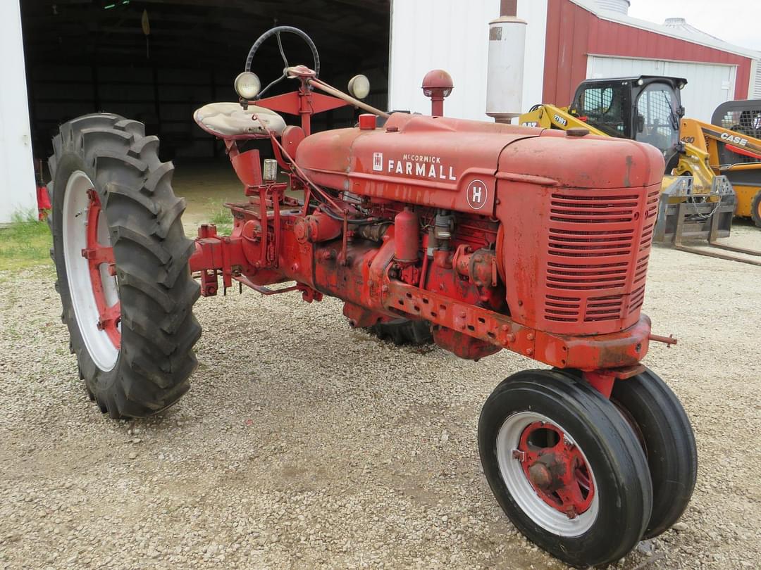 Image of Farmall H Primary image