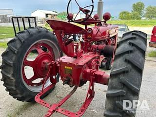 Image of Farmall H equipment image 2