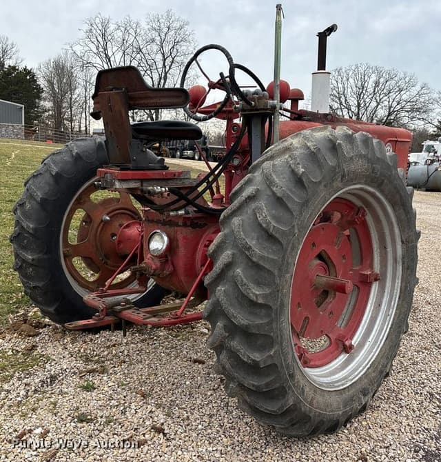 Image of Farmall Super M equipment image 4