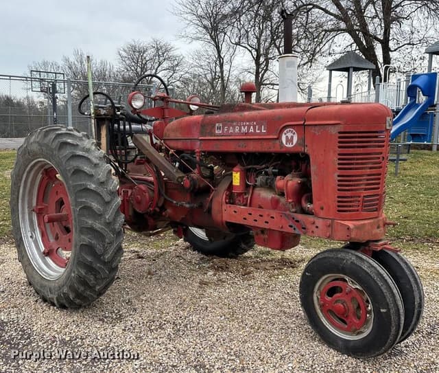 Image of Farmall Super M equipment image 2