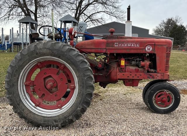Image of Farmall Super M equipment image 3