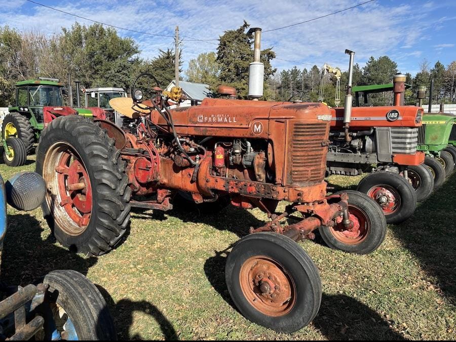 1941 Farmall M Equipment Image0