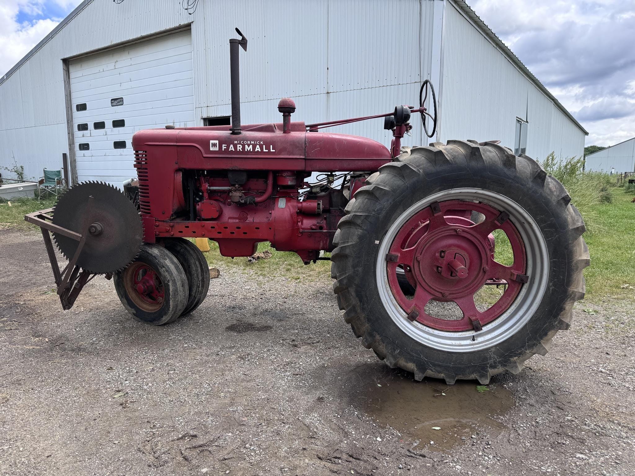 1941 Farmall M Equipment Image0