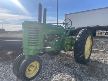 Main image John Deere A