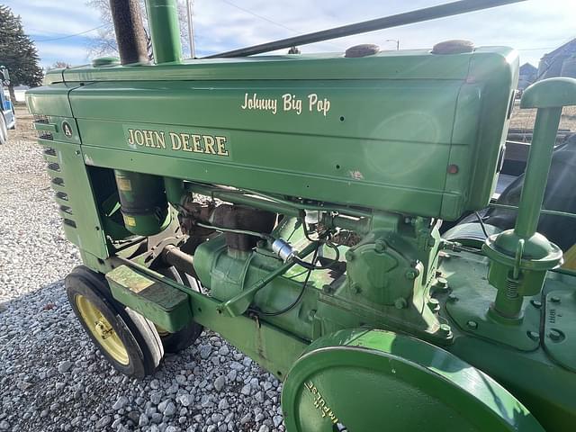 Image of John Deere A equipment image 4