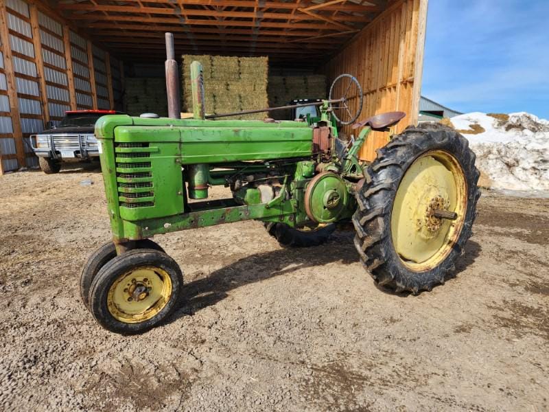 Main image John Deere B