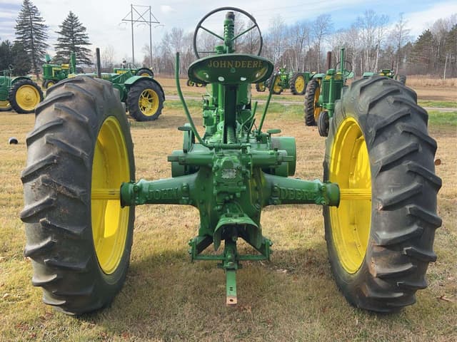 Image of John Deere A equipment image 3