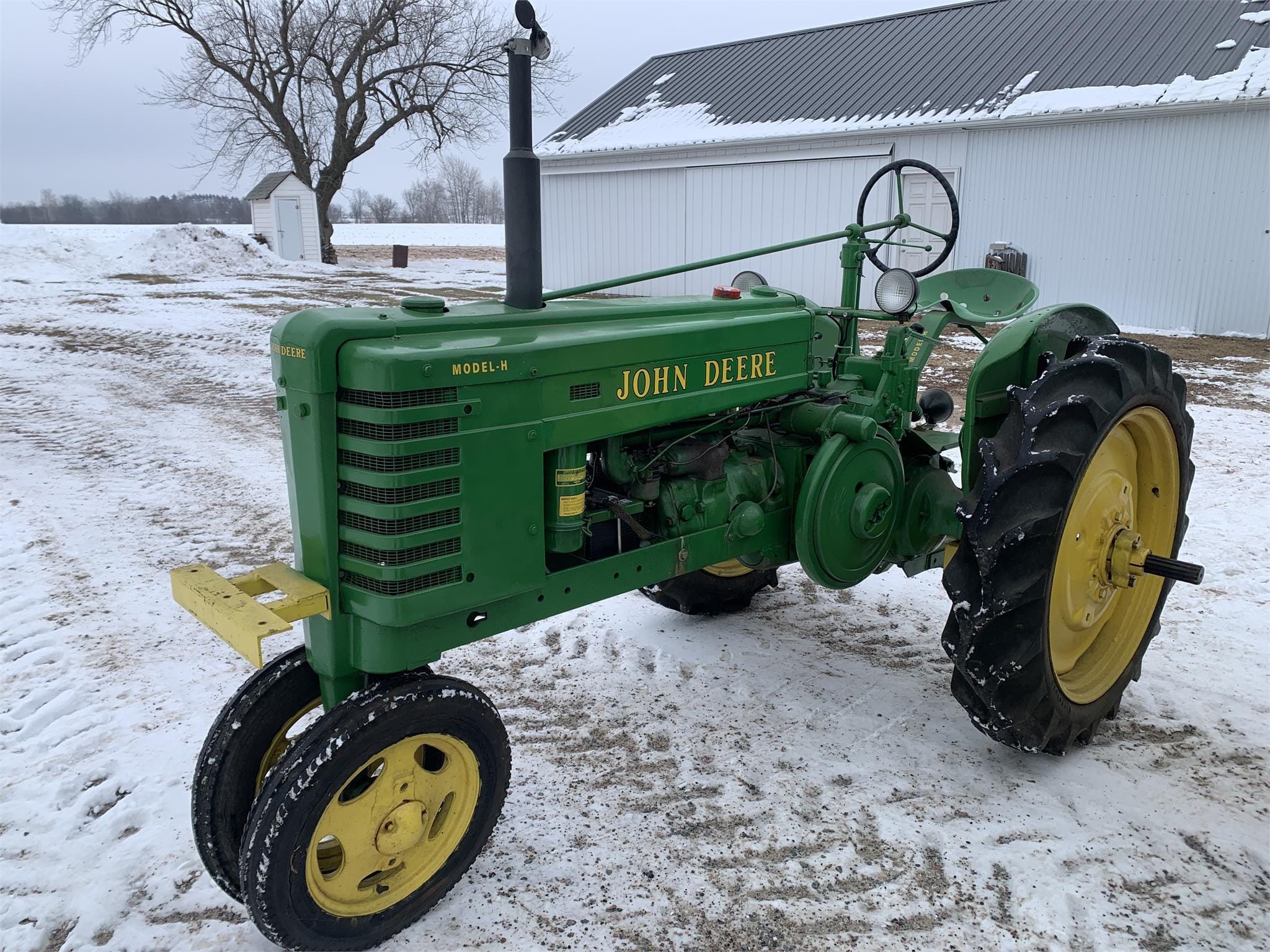 Main image John Deere H