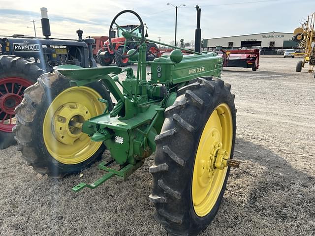 Image of John Deere H equipment image 3