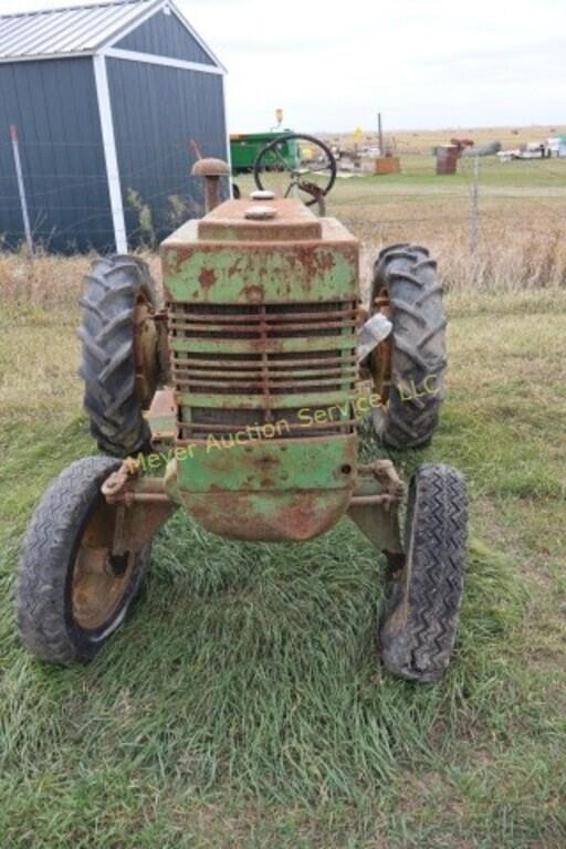Image of John Deere LA equipment image 1
