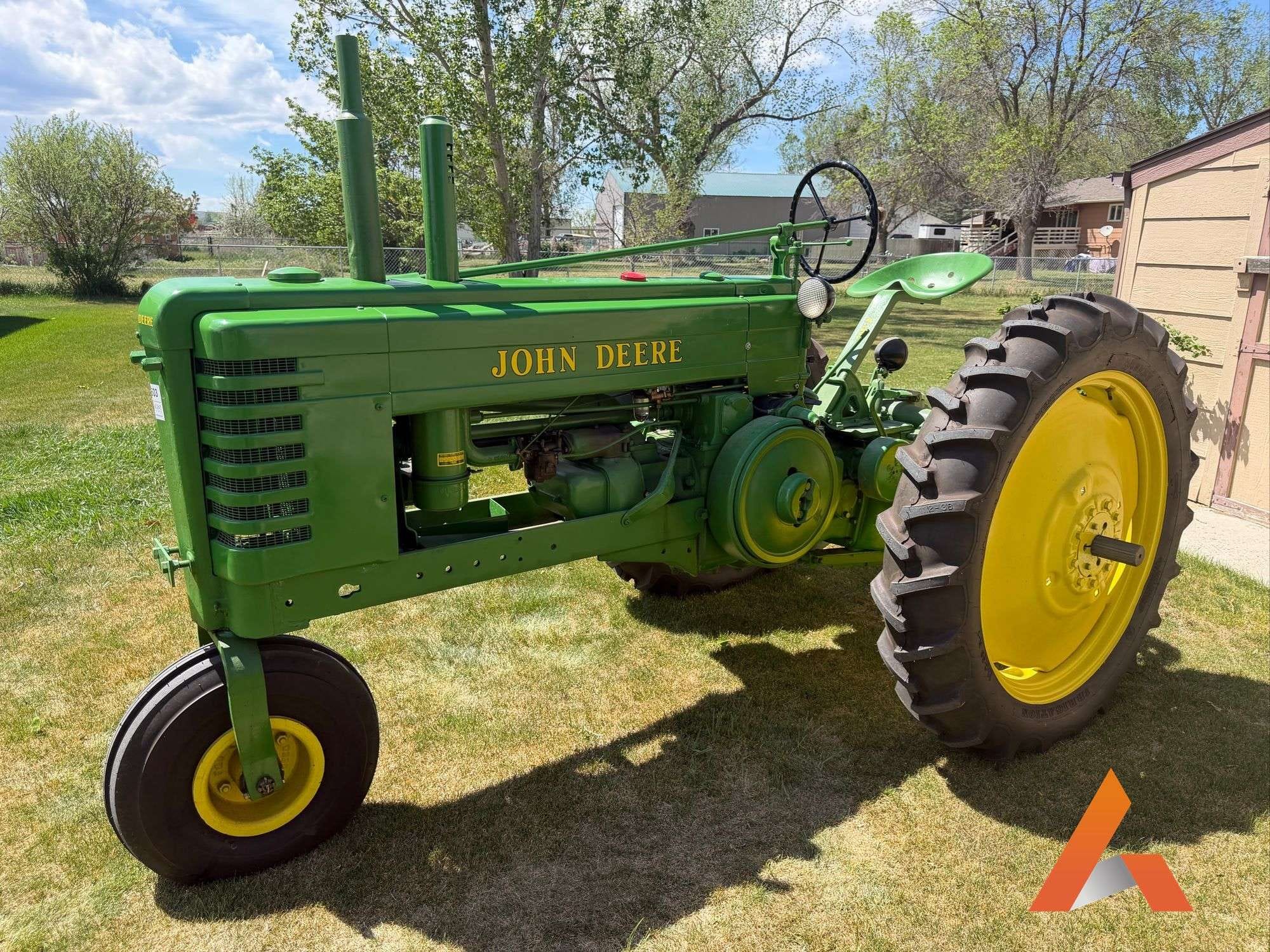 1941 John Deere B Equipment Image0