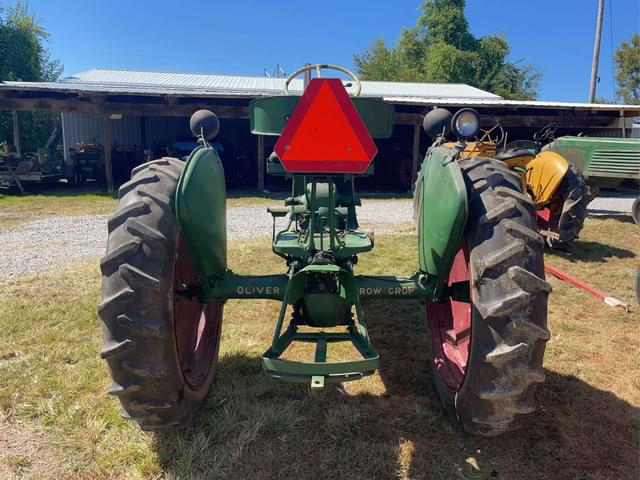 Image of Oliver 60 equipment image 3