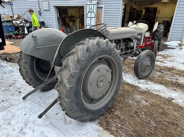 Image of Ford 2N equipment image 4
