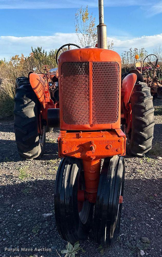 Image of Allis Chalmers WC equipment image 1