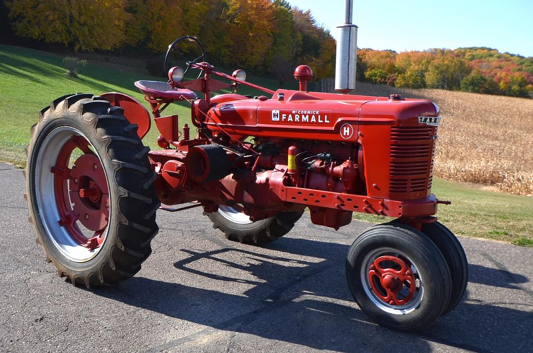 Image of Farmall H Primary image