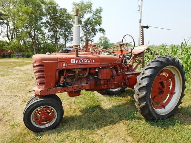 Image of International Harvester H equipment image 2