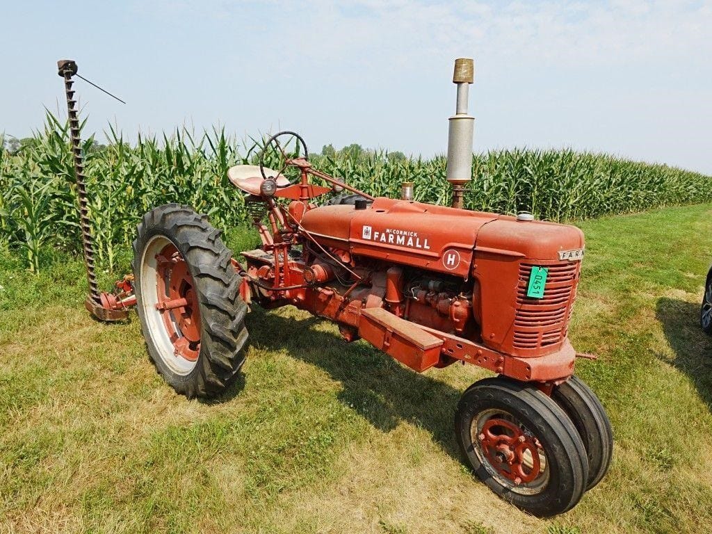 1942 International Harvester H Equipment Image0
