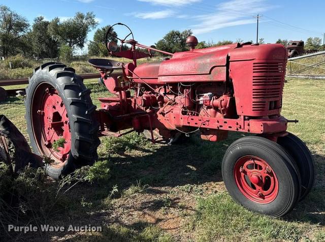Image of Farmall H equipment image 2