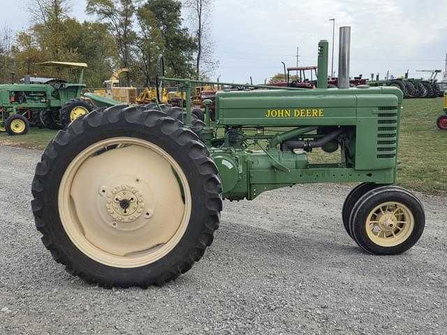 Image of John Deere A equipment image 3