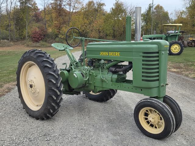 Image of John Deere A equipment image 2