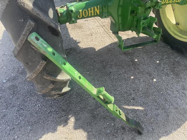 Image of John Deere B equipment image 3