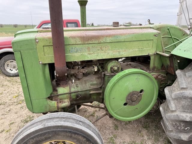 Image of John Deere D equipment image 4