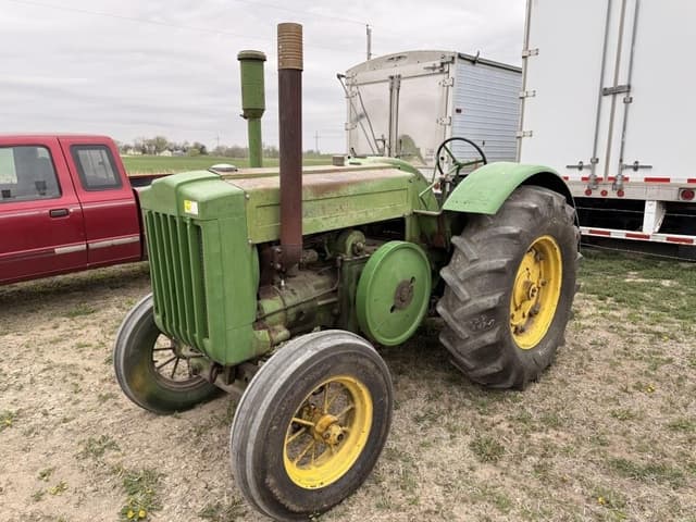 Image of John Deere D equipment image 2