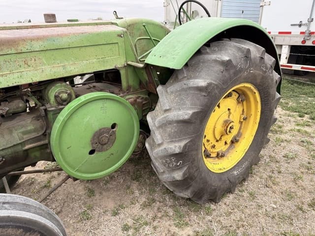 Image of John Deere D equipment image 3