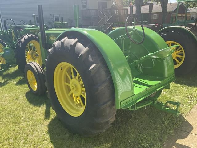 Image of John Deere 6105D equipment image 3