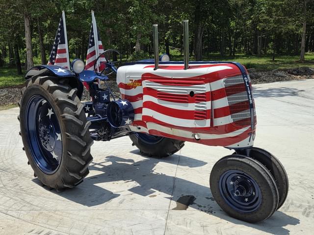 Image of Oliver 70 equipment image 3