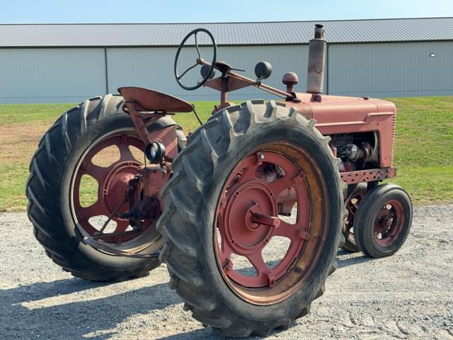 Image of Farmall H equipment image 4