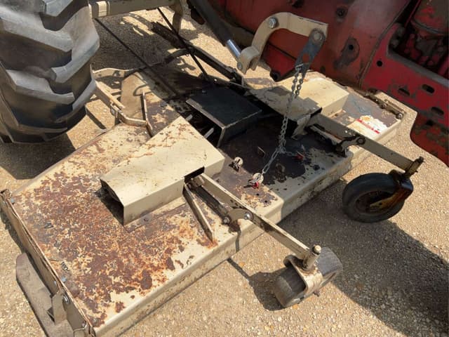 Image of Farmall H equipment image 2