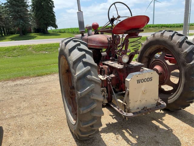 Image of Farmall H equipment image 4
