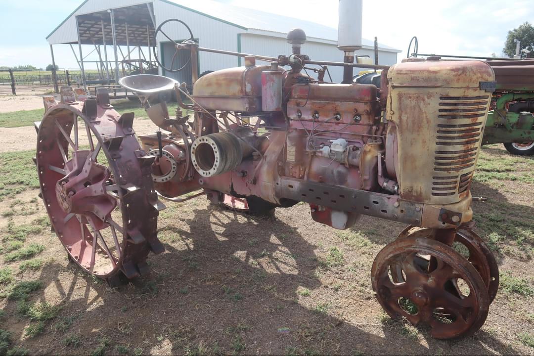 Image of Farmall M Primary image