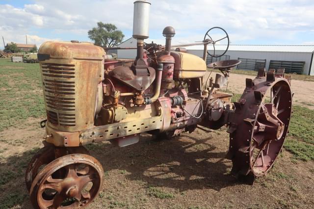 Image of Farmall M equipment image 1