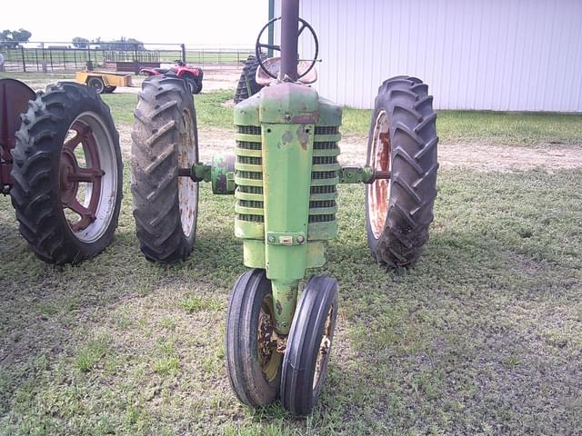 Image of John Deere B equipment image 4