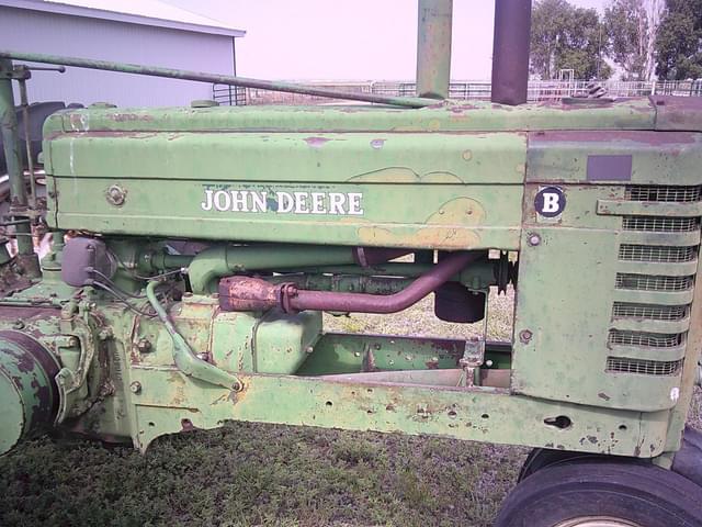 Image of John Deere B equipment image 1
