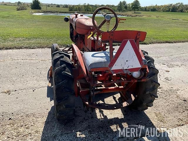 Image of Allis Chalmers B equipment image 3