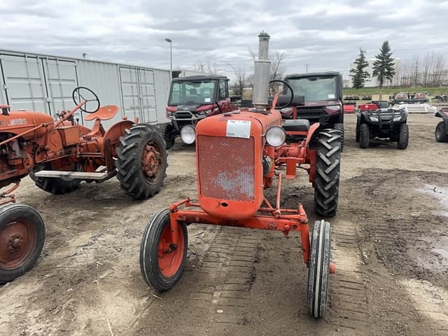 Image of Allis Chalmers B equipment image 1