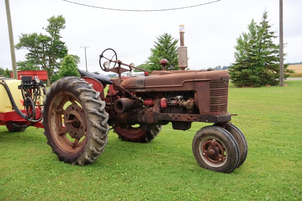 Image of Farmall H Primary image