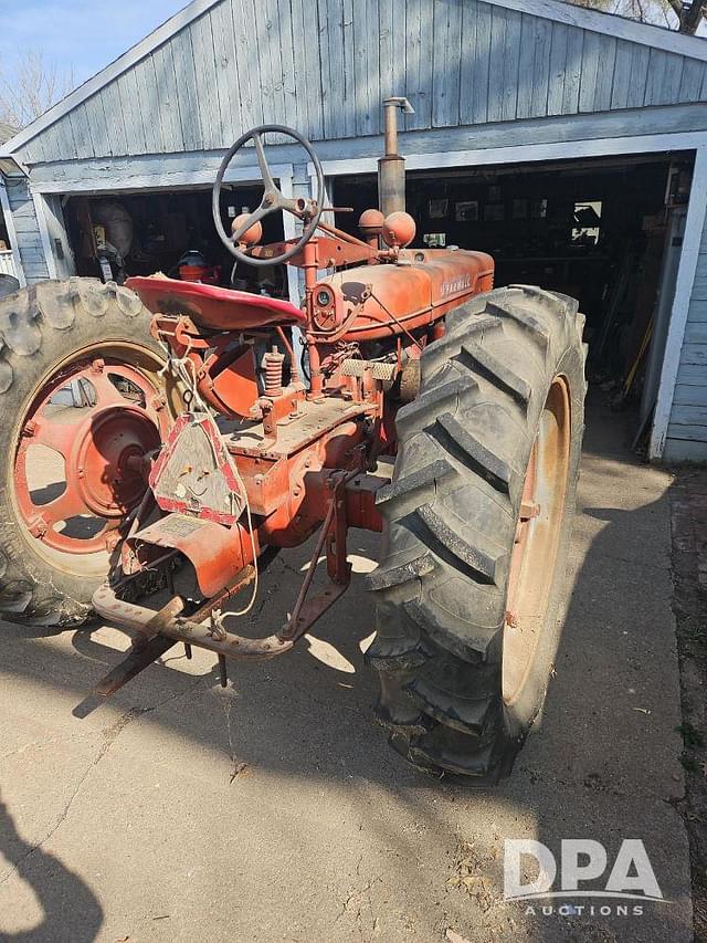 Image of Farmall H equipment image 4