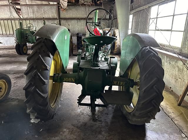Image of John Deere A equipment image 2