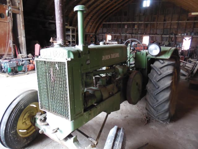 Image of John Deere AR equipment image 1