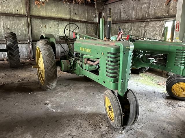Image of John Deere B equipment image 4