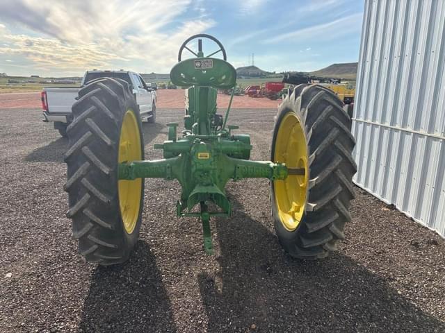 Image of John Deere B equipment image 4