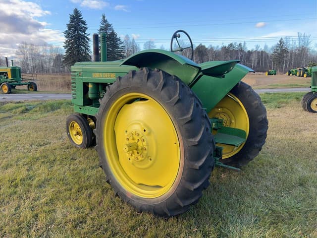 Image of John Deere A equipment image 2