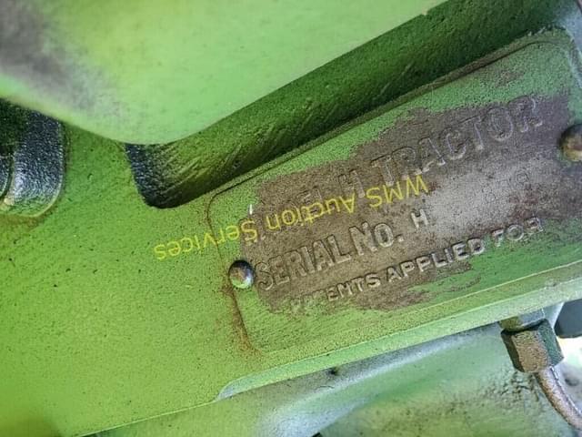 Image of John Deere H equipment image 4