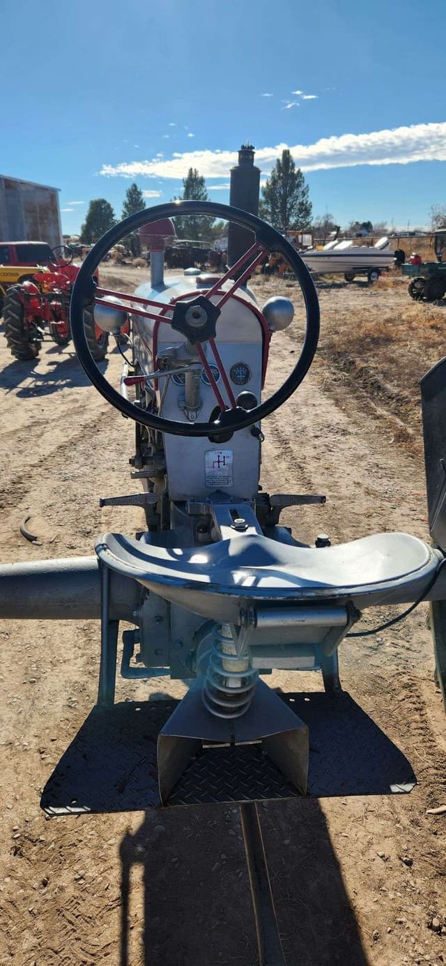 Image of Silver King 42 equipment image 3